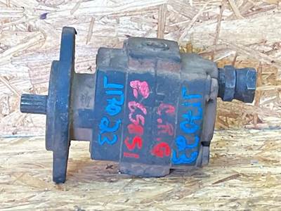 Parker Hydraulic Pump for a 2017 International DuraStar 4300