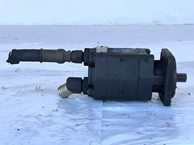 (Used) Ford F750, Hydraulic Pump- Make: Force, Serial Number: 683899, For More