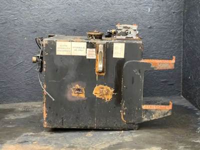 Autocar WX Hydraulic Tank