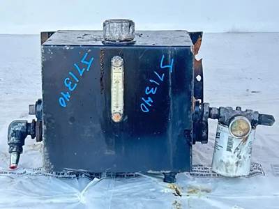 Chevrolet C6500 Hydraulic Tank