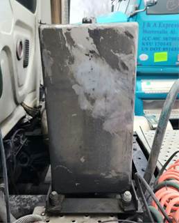 Freightliner Cascadia 113 Hydraulic Tank
