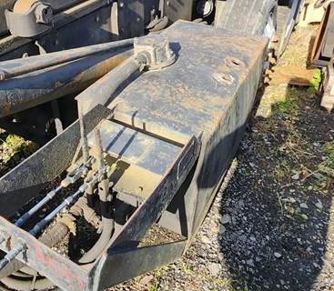 Freightliner FLD112SD Hydraulic Tank