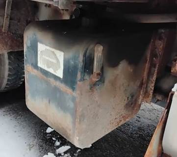 Freightliner M2 106 Hydraulic Tank for a 2011 Freightliner M2 106 Heavy Duty