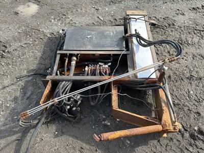 International WorkStar 7600 Hydraulic Tank