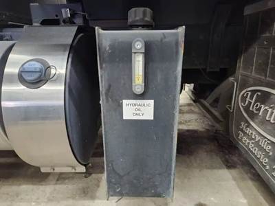 Kenworth T370 Hydraulic Tank