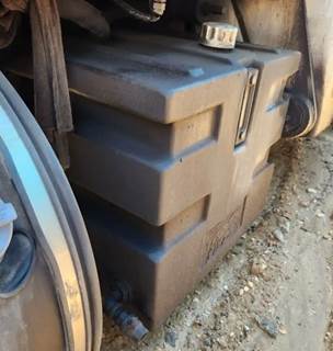 Peterbilt 348 Hydraulic Tank