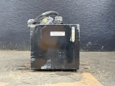 Peterbilt 365 Hydraulic Tank