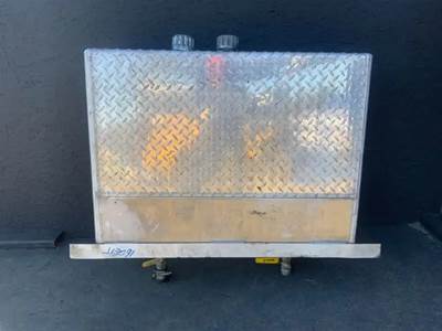 Peterbilt 384 Hydraulic Tank