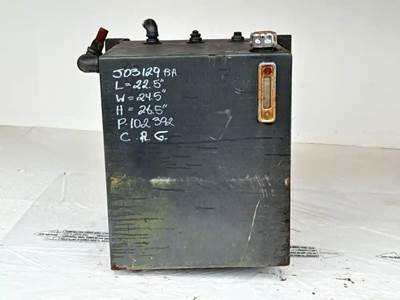 Sterling L7500 Hydraulic Tank