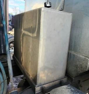 Sterling L9522 Hydraulic Tank
