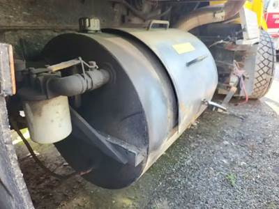 Volvo ACL AUTOCAR Hydraulic Tank
