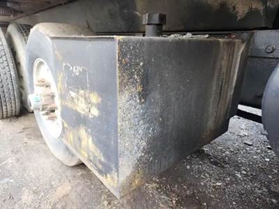 Volvo VHD Hydraulic Tank