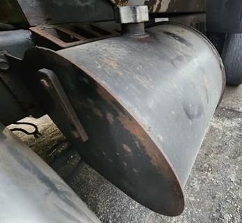 Western Star 4900SA Hydraulic Tank for a 2007 Western Star 4900 SA