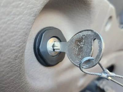 Freightliner Cascadia 125 Ignition Switch
