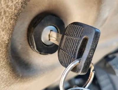 Freightliner Cascadia 125 Ignition Switch