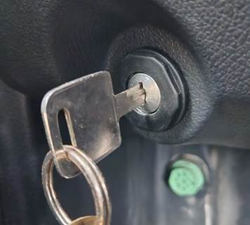 Freightliner Cascadia 126 Ignition Switch