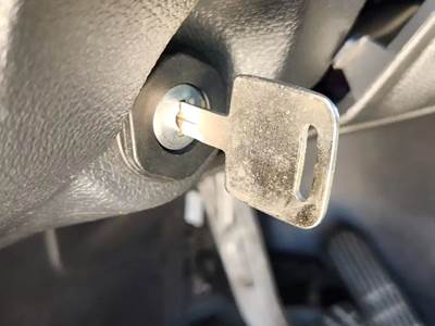 Freightliner Cascadia 126 Ignition Switch