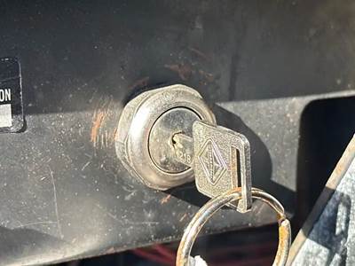 International 4900 Ignition Switch