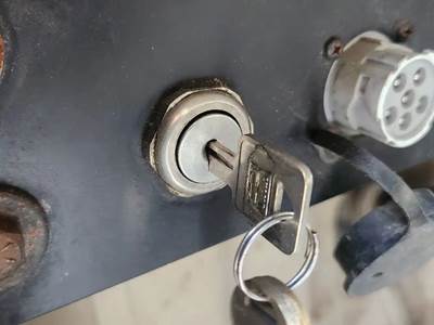 International 9400i Ignition Switch