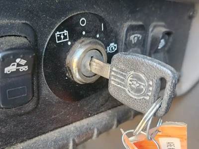 Kenworth T370 Ignition Switch