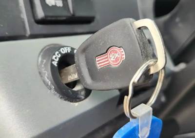 Kenworth T680 Ignition Switch
