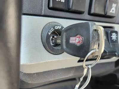 Kenworth T680 Ignition Switch