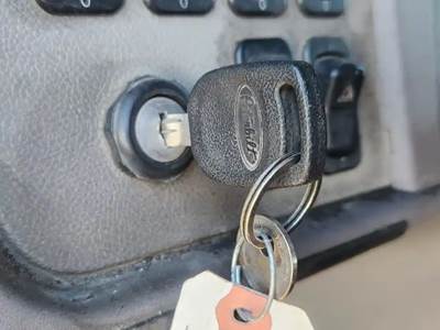 Peterbilt 367 Ignition Switch