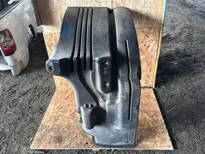 Freightliner Cascadia 113 Inner Fender