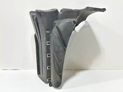 Freightliner Cascadia 125 Inner Fender