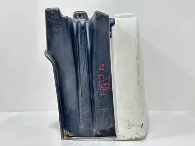 Freightliner Cascadia 125 Inner Fender