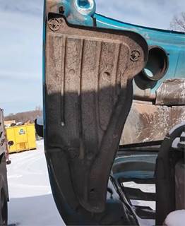 Freightliner Cascadia 126 Inner Fender