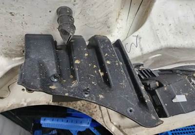 Freightliner M2 106 Inner Fender