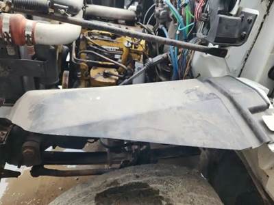 GMC TopKick C7000 Inner Fender for a 1991 GMC C7000 Topkick