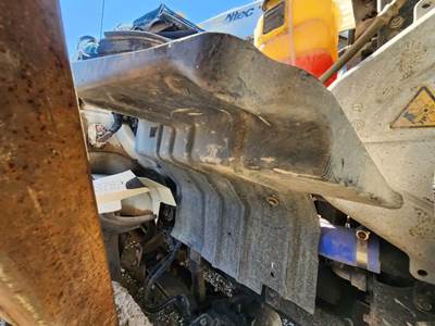International HV507 Inner Fender
