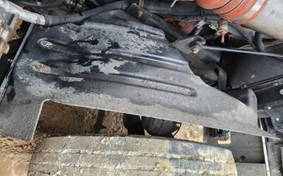 International HX520 Inner Fender