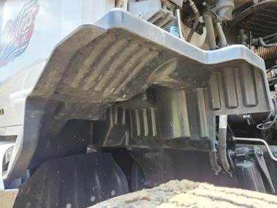 Kenworth T680 Inner Fender
