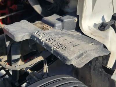 Kenworth T680 Inner Fender