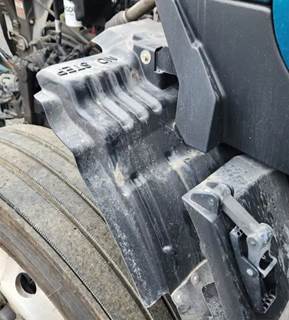 Kenworth T680 Inner Fender
