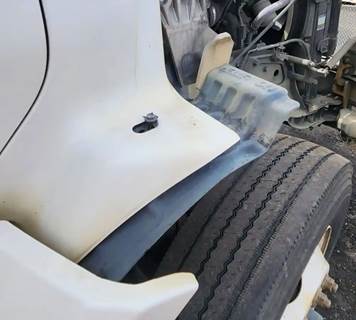 Kenworth T880 Inner Fender