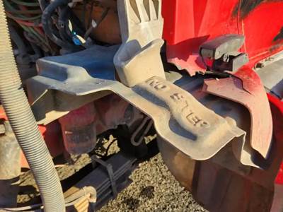 Kenworth T880 Inner Fender