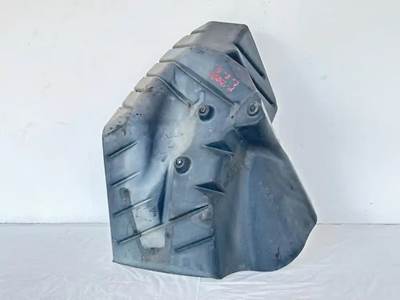 Mack Pinnacle CXU612 Inner Fender for a 2013 Mack CXU612