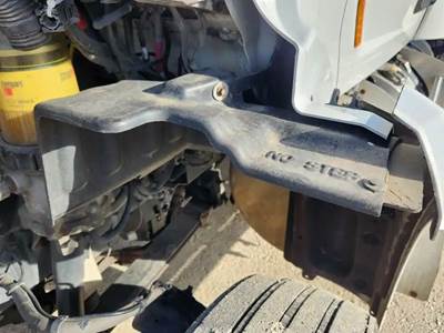 Peterbilt 579 Inner Fender