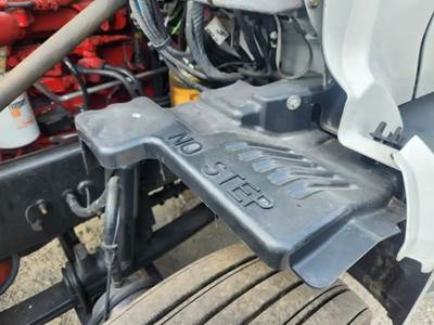 Peterbilt 579 Inner Fender