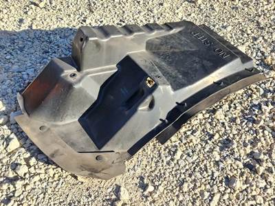Peterbilt 579 Inner Fender