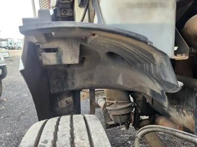 Sterling L7500 Inner Fender