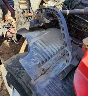 Volvo VNL Inner Fender