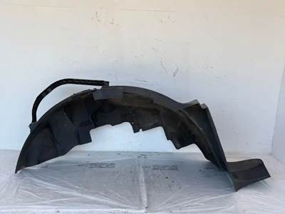 Volvo VNL Inner Fender