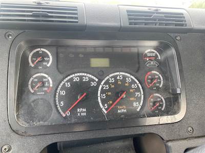 Freightliner Cascadia 125 Instrument Panel Cluster