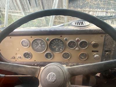 International CO-1750B Instrument Panel Cluster