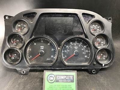 Peterbilt 579 Instrument Panel Cluster